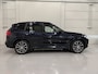 BMW X3 xDrive30e M-Sport PANO/20"/SFEER/CARPLAY/CAMERA/LIVE-COCKPIT/EL.A.KLEP/SHADOW-LINE/DONKERE-HEMEL/CARBONSCHWARZ/VOLLEDIG BMW DEALER HISTORIE