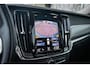 Volvo V90 2.0 T4 Momentum Pro | Adaptieve Cruise Control | Schuif-/ Kanteldak | Trekhaak | Stoel + Stuurverwarming | Parkeercamera | Leder | Adaptieve LED Koplampen | Memory |
