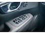 Volvo V90 2.0 T4 Momentum Pro | Adaptieve Cruise Control | Schuif-/ Kanteldak | Trekhaak | Stoel + Stuurverwarming | Parkeercamera | Leder | Adaptieve LED Koplampen | Memory |