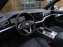 Volkswagen Touareg 3.0 TSI e-Hybrid 462PK / pano / 360° / trekhaak