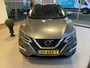 Nissan Qashqai 1.2 Tekna Panoramadak Stoelverwarming Cruise controle.