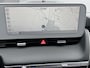 Hyundai Ioniq 5 Lounge 73kWh / Fabrieksgarantie tot 10-2026 / Accu SoH 100 % / Dealer onderhouden / WLTP 451 km / 1.600 kg / Warmtepomp / Navigatie/ HUD / Camera 360° / Stuur-, stoel- & achterbankverwarming / BOSE /Leder / Apple Carplay Android / 20" LM wielen /