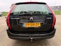 Citroën C5 Break 2.0-16V Exclusive met trekhaak en parkeersensoren en airco en cruise controle