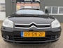 Citroën C5 Break 2.0-16V Exclusive met trekhaak en parkeersensoren en airco en cruise controle