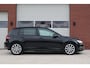 Volkswagen Golf 1.2 TSI Highline - Bi-Xenon - Halfleder - Massagefunctie - Camera - PDC - Keyless - NL auto