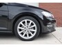 Volkswagen Golf 1.2 TSI Highline - Bi-Xenon - Halfleder - Massagefunctie - Camera - PDC - Keyless - NL auto