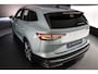 Skoda Enyaq iV 80 204pk Automaat Adaptive cruise control, Elektrische achterklep, Navigatie, Achteruitrijcamera, LED matrix koplampen, Airco, Parkeersensoren, DAB, Stuurwiel verwarmd