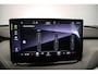 Skoda Enyaq iV 80 204pk Automaat Adaptive cruise control, Elektrische achterklep, Navigatie, Achteruitrijcamera, LED matrix koplampen, Airco, Parkeersensoren, DAB, Stuurwiel verwarmd