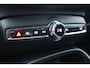 Volvo XC40 1.5 T5 Recharge R-Design | Trekhaak | Panoramisch Schuif-/kanteldak | Adaptieve Cruise Control | Camera | Keyless | Parkeersensoren | Leer | Stuur/Stoelverwarming | Carplay | Getint Glas |