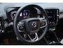 Volvo XC40 1.5 T5 Recharge R-Design | Trekhaak | Panoramisch Schuif-/kanteldak | Adaptieve Cruise Control | Camera | Keyless | Parkeersensoren | Leer | Stuur/Stoelverwarming | Carplay | Getint Glas |