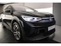 Volkswagen ID.4 Pro Business 286pk Automaat Adaptive cruise control, Elektrische achterklep, LED matrix koplampen, Achteruitrijcamera, Stuurwiel verwarmd, App connect