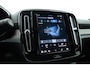 Volvo XC40 Recharge P8 AWD R-Design 408pk | Pano | Elek. Trekhaak | CarPlay | Keyless | Adapt. Cruise | H&K Audio | 360Cam | Google