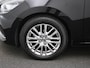 Mazda 2 1.5 Skyactiv-G Luxury | Head-up Display | Stuur + Stoelverwarming | Achteruitrijcamera | Cruise Control | Lane Assist |