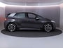 Volkswagen ID.3 First 58 kWh 204 pk | Navigatie | Parkeersensoren | Adaptieve cruise control | Stoelverwarming | Apple Carplay/Android Auto |
