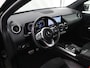 Mercedes-Benz B-klasse 180 Business Solution AMG | Widescreen | Stoelverwarming | Achteruitrijcamera | 18" lichtmetalen velgen |