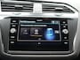 Volkswagen Tiguan 1.4 TSI eHybrid R-Line Business+ l Panoramadak l Zwenkbare trekhaak l 360 Camera