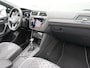 Volkswagen Tiguan 1.4 TSI eHybrid R-Line Business+ l Panoramadak l Zwenkbare trekhaak l 360 Camera