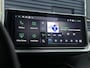 Peugeot 2008 1.2T 130pk Automaat Allure | Apple Carplay/Android Auto | Navigatie | Climate Control | Cruise Control |  Parkeercamera/-sensoren | DAB | Lichtmetalen velgen |
