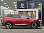 Peugeot 2008 1.2T 130pk Automaat Allure | Apple Carplay/Android Auto | Navigatie | Climate Control | Cruise Control |  Parkeercamera/-sensoren | DAB | Lichtmetalen velgen |