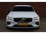 Volvo V60 B4 211PK Plus Dark | Trekhaak | H&K Audio | Sportstoelen