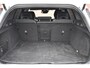 Volvo V60 B4 211PK Plus Dark | Trekhaak | H&K Audio | Sportstoelen