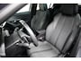 Peugeot 208 Hybrid 136 e-DCS6 GT | Achterbank in delen neerklapbaar | Achteruitrijcamera | Apple Carplay/Android Auto|telefoonintegratie premium