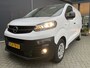 Opel Vivaro 2.0 CDTI L2H1 Edition 2 zitplaatsen voor - Airco - Cruise control - Parkeersensoren voor en achter - Apple carplay - Bluetooth - Tussenschot volledig - Zijschuifdeur rechts - Elektrische ramen voor - Centrale deur