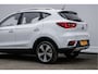 MG ZS MG EV Luxury 45 kWh Panoramadak/ Leer/ Stoelverwarming/ Adapt. cruise/ Camera/ Carplay