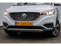 MG ZS MG EV Luxury 45 kWh Panoramadak/ Leer/ Stoelverwarming/ Adapt. cruise/ Camera/ Carplay