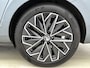 Skoda Superb 1.4 TSI iV DSG Laurin & Klement Combi | Automaat | Vol-Leder | Panoramadak | Trekhaak | Apple Carplay / Android Auto | Standkachel | Navigatie | Stuur verwarming | Memory seats | 360 Camera | Virtual Cockpit | Stoel verwarming/Koeling | Achterbank Verwarming | Adaptieve Cruise Control | Elektrische Achterklep | Canton Audio | Climate Control | Parkeersensoren | Lichtmetalen Velgen |