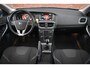 Volvo V40 T2 120PK Momentum | Trekhaak | Cruise control | Led dag rijverlichting