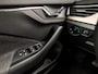 Skoda Kamiq 1.0 TSI Sport (APPLE CARPLAY, CLIMATE, STOELVERWARMING, KEYLESS, SPORTSTOELEN, LED KOPLAMPEN, LM VELGEN, CRUISE, LANE ASSIST, NIEUWSTAAT)