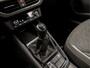 Skoda Kamiq 1.0 TSI Sport (APPLE CARPLAY, CLIMATE, STOELVERWARMING, KEYLESS, SPORTSTOELEN, LED KOPLAMPEN, LM VELGEN, CRUISE, LANE ASSIST, NIEUWSTAAT)