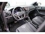 Volkswagen T-Cross 1.0 TSI 115pk R-Line | IQ Matrix Led | Achteruitrijcamera | Navigatie | Stoelverwarming