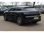 Porsche Cayenne Coupé 3.0 E-Hybrid / Panoramadak / Camera / Luchtvering / Laser LED / Sportuitlaat / 22'' / Intr.voorverwarming / Sportdesign+Chrono / Bose / Keyless / Stoel+Stuurverwarming / ACC