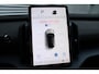 Volvo EX30 Single Motor Extended Range Plus Europa 69 kWh | Stuurwiel/Stoelen voor verwarmbaar | Elektrisch verstelbare stoelen met memory functie | Adaptieve Cruise Control | Harman Kardon Soundbar | Keyless entry | 19'' Lichtmetalen velgen | Dak in contrasterende kleur | Extra getint glas achter