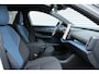Volvo EX30 Single Motor Extended Range Plus Europa 69 kWh | Stuurwiel/Stoelen voor verwarmbaar | Elektrisch verstelbare stoelen met memory functie | Adaptieve Cruise Control | Harman Kardon Soundbar | Keyless entry | 19'' Lichtmetalen velgen | Dak in contrasterende kleur | Extra getint glas achter