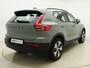 Volvo XC40 T5 262pk Plus Dark / Nubuck / Elektr. verstelbare stoelen / Stoel/- en stuurverwarming / Trekhaak /