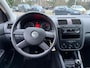 Volkswagen Golf 1.6 FSI Trendline *NW. APK*CRUISE*AIRCO*TREKHAAK*ELEKTR. RAMEN*STUURBEKR.*