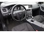 Volvo V60 2.0 D3 Summum Navigatie, Cruise control, Stoelverwarming, Lichtmetalen wielen