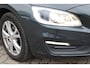 Volvo V60 2.0 D3 Summum Navigatie, Cruise control, Stoelverwarming, Lichtmetalen wielen