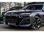BMW 7-Serie M760e xDrive - Frozen Deep Grey - Lounge & Entertainment - Bowers & Wilkins - Aut. Doors - Connoisseur - Iconic Glow