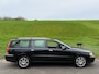Volvo V70 2.4 170pk AUT/CLIMA/ELEC+VERW SPIEGELS+STOELEN+MEM/LEDER/DAKJE