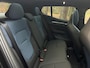 Volvo EX30 Cross Country Twin Motor Performance AWD 69 kWh Ultra | Adaptieve Cruise Control | Panoramadak | Warmtepomp | Harman Kardon Audio | Dodehoek Detectie | 360° Parkeercamera | Stoel-/Stuurverwarming |