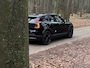 Volvo EX30 Cross Country Twin Motor Performance Ultra 69 kWh | Adaptieve Cruise Control | Panoramadak | Warmtepomp | Harman Kardon Audio | Dodehoek Detectie | 360° Parkeercamera | Stoel-/Stuurverwarming |
