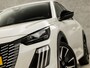 Peugeot 208 1.2 PureTech GT 100pk Sport (FACELIFT, GROOT NAVI, 360 CAMERA, APPLE CARPLAY, SFEERVERLICHTING, CLIMATE, CRUISE, PDC, DRIVE MODE, SPOILER, NIEUWSTAAT)