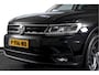 Volkswagen Tiguan 1.4 TSI ACT 150 PK Comfortline Business - Automaat | Adapt. Cruise | Stoelverw. | PDC | Camera | NAV + App. Connect | ECC | Elek. Klep | Elek. Trekhaak | LM 19" |