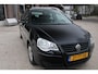 Volkswagen Polo 1.4 Stoelverwarming, Airco, Elektrische ramen, Radio-CD speler, Hoogte verstelbare stoelen