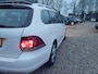Volkswagen Golf Variant 1.6 TDI Highline BlueMotion - Airco - Navigatie Tweede kerstdag open van 10:00- tot 15:00 uur