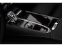 Volvo V60 2.0 T6 Plug-in hybrid AWD Plus Dark Rondomzicht Camera| Semi Electrische trekhaak| Electronic Climate Control | Adaptieve Cruise Control | Parkeersensoren | Rijstrooksensor Met Correctie | Navigatiesysteem | Verwarmbare Voorstoelen | Verwarmbaar Stuurwiel | Keyless Entry |